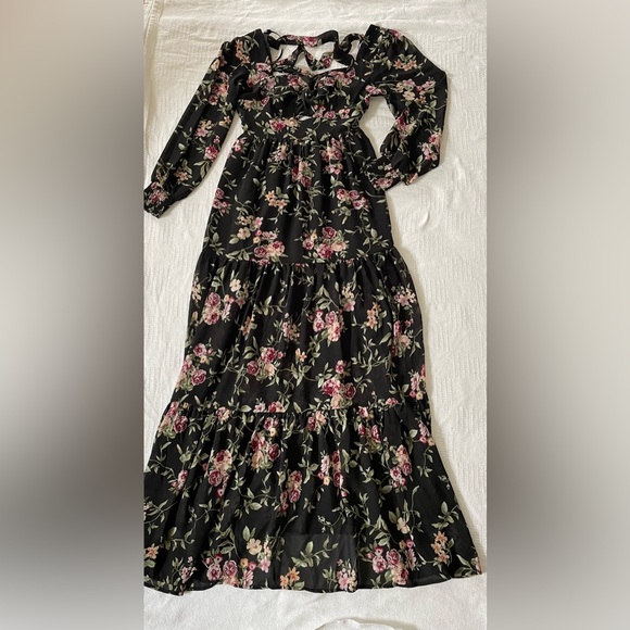 SOLD Forever 21 Long Sleeve Maxi Floral Dress - Picture 10 of 10
